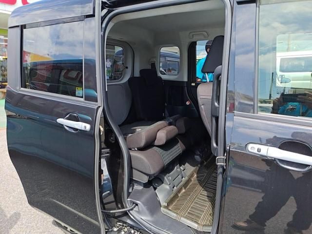 TOYOTA ROOMY 2021 Image 31