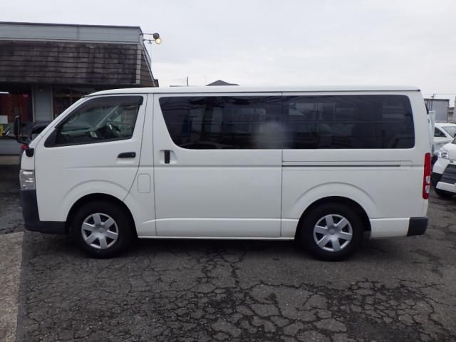 TOYOTA HIACE VAN 1.25T 2WD 2015 Image 31