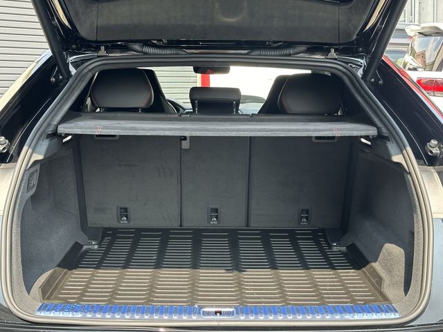 LAMBORGHINI URUS 2019 Image 31