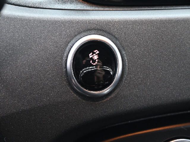 FIAT ABARTH 595 2022 Image 31