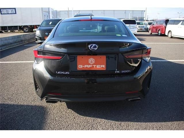 TOYOTA LEXUS RC300H 2019 Image 31