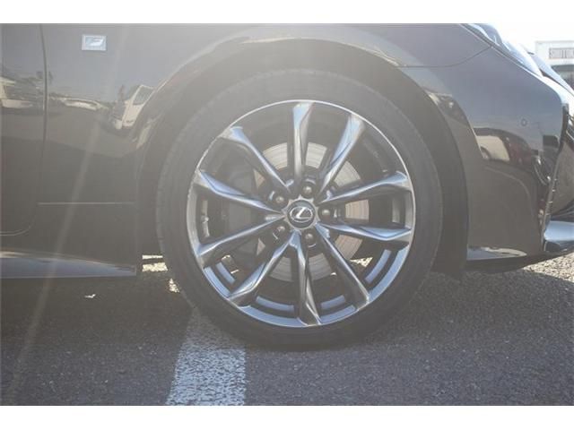 TOYOTA LEXUS RC300H 2019 Image 31