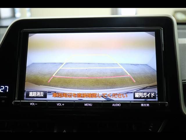 TOYOTA C-HR 2017 Image 31