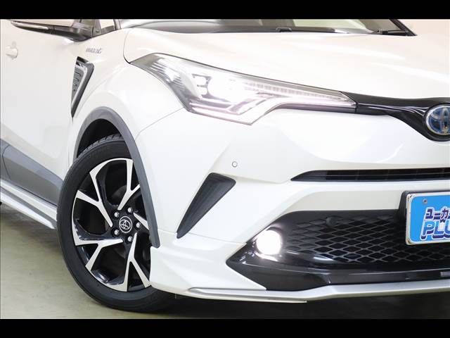 TOYOTA C-HR 2017 Image 31