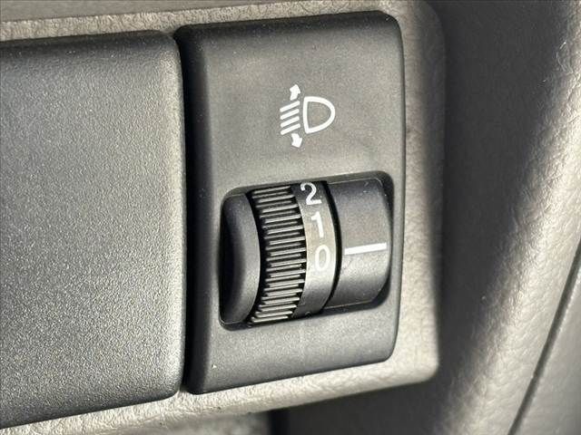 NISSAN NV100 CLIPPER 2017 Image 31