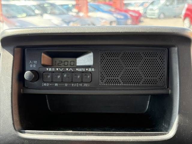 NISSAN NV100 CLIPPER 2017 Image 31