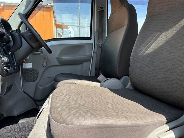 NISSAN NV100 CLIPPER 2017 Image 31