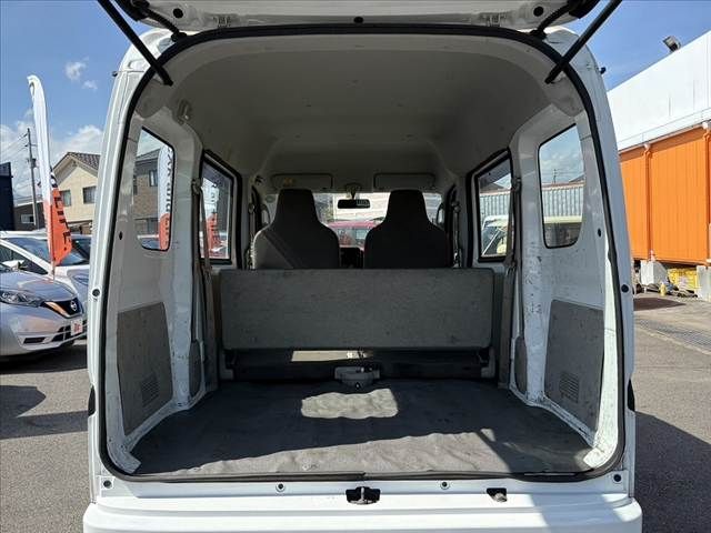 NISSAN NV100 CLIPPER 2017 Image 31