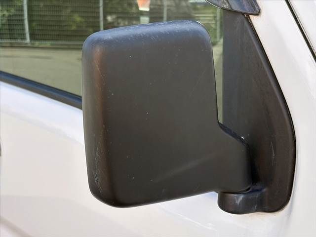 NISSAN NV100 CLIPPER 2017 Image 31