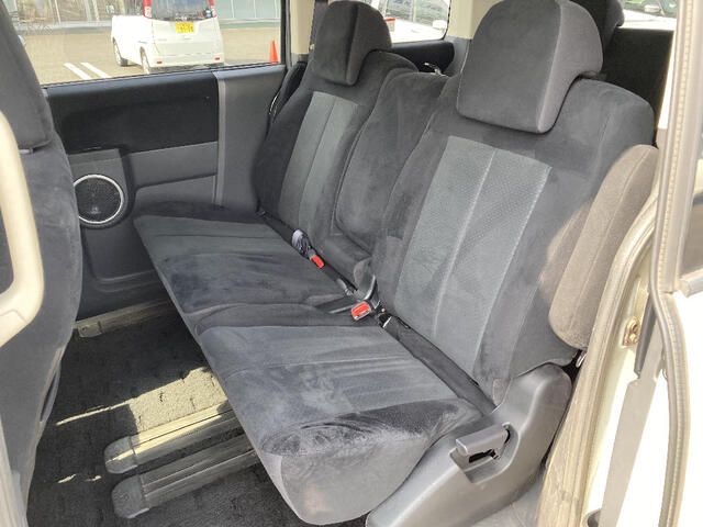 MITSUBISHI DELICA D:5 4WD 2007 Image 31