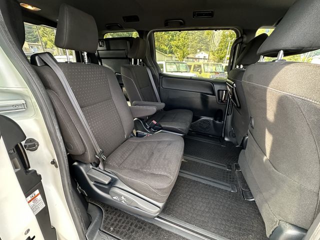 TOYOTA NOAH 2020 Image 31