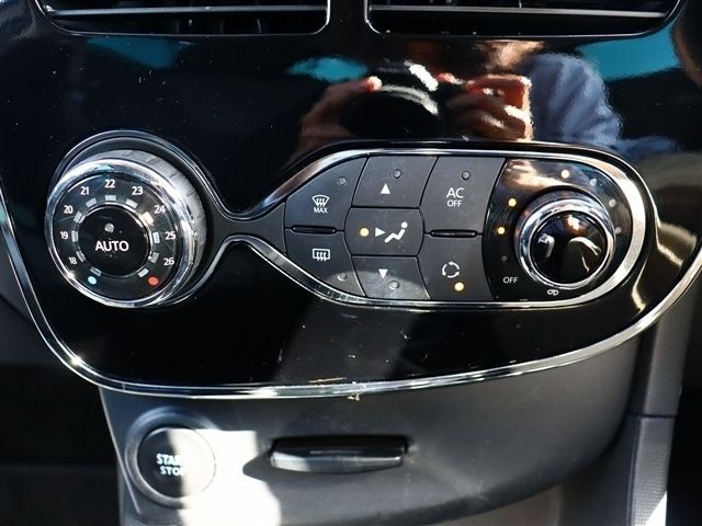 RENAULT LUTECIA 2014 Image 31