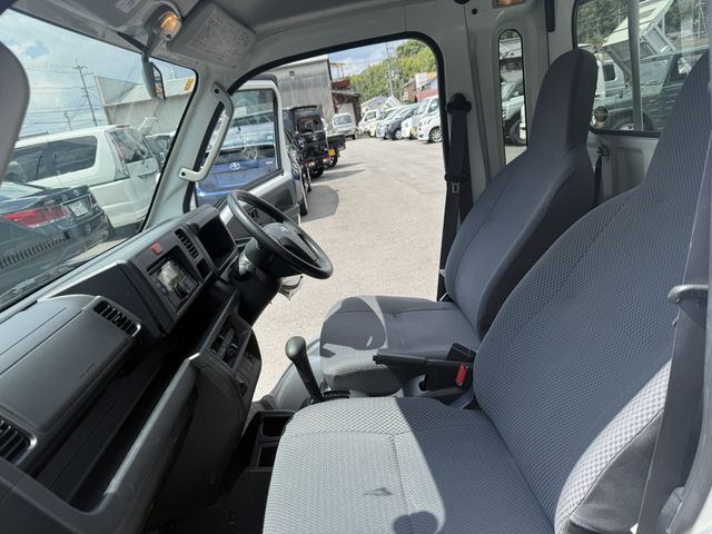 SUBARU SAMBAR TRUCK 4WD 2017 Image 31