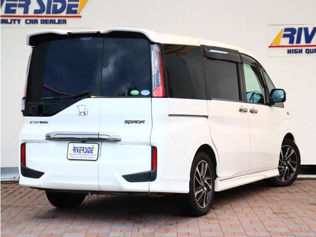 HONDA STEPWAGON SPADA 2015 Image 31