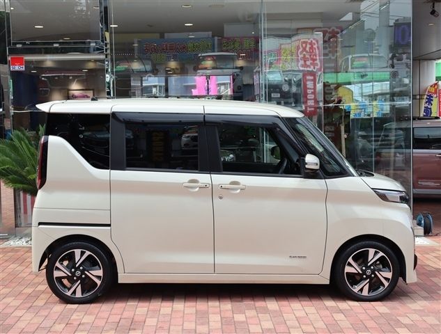 NISSAN ROOX 2022 Image 31