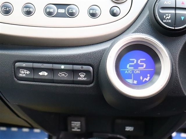 HONDA FIT HYBRID 2010 Image 31