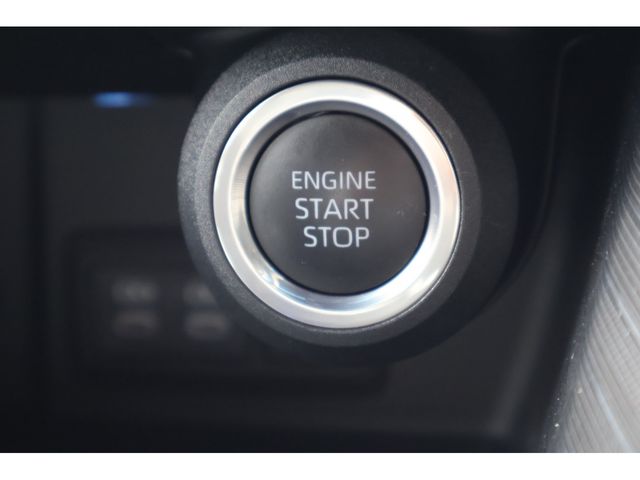 TOYOTA HARRIER 4WD 2023 Image 31