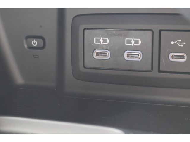 TOYOTA HARRIER 4WD 2023 Image 31