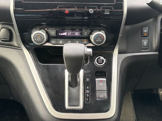 NISSAN SERENA  S-HYBRID 2016 Image 31