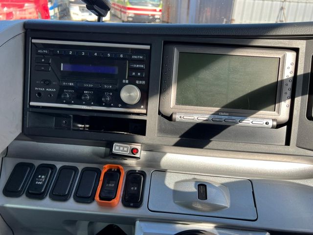 MITSUBISHI FUSOU AERO ACE 2010 Image 31