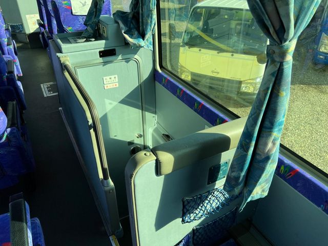 MITSUBISHI FUSOU AERO ACE 2010 Image 31