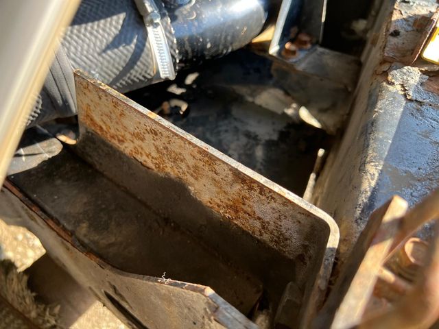 MITSUBISHI FUSOU AERO ACE 2010 Image 31