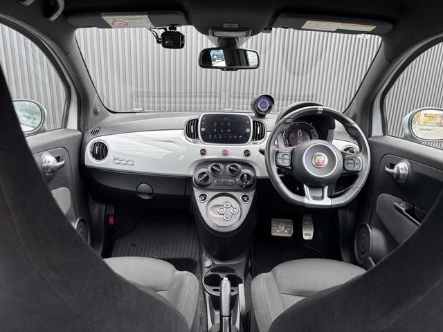 FIAT ABARTH 595 2018 Image 31