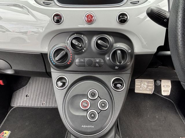FIAT ABARTH 595 2018 Image 31