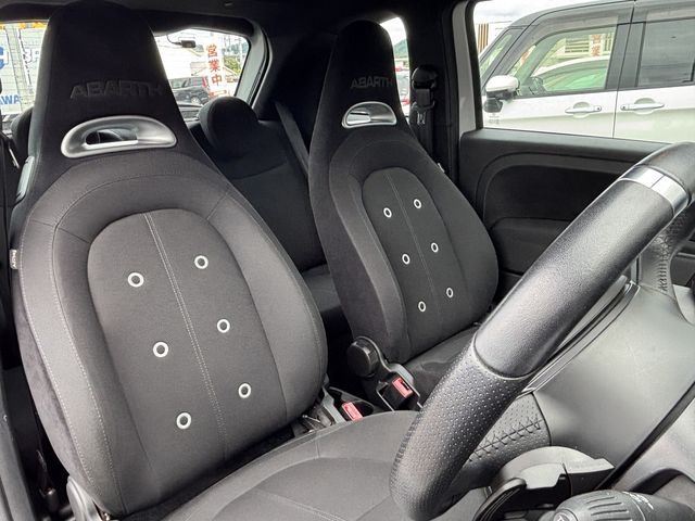 FIAT ABARTH 595 2018 Image 31