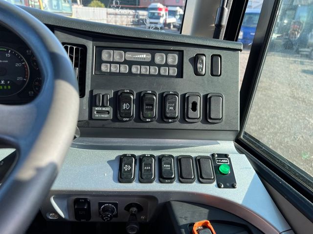 MITSUBISHI FUSOU AERO ACE 2013 Image 31