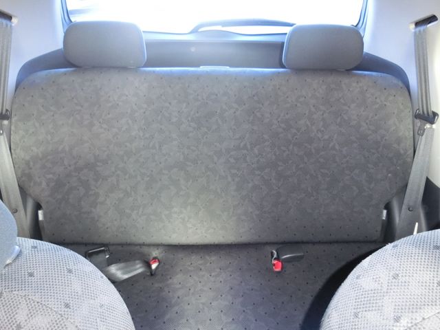 TOYOTA VITZ 2007 Image 31