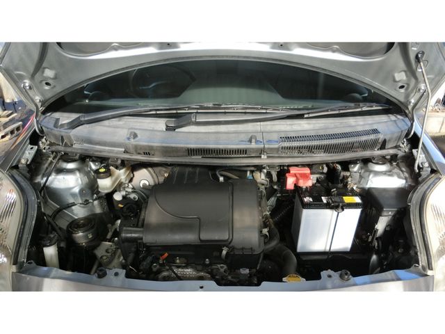 TOYOTA VITZ 2007 Image 31
