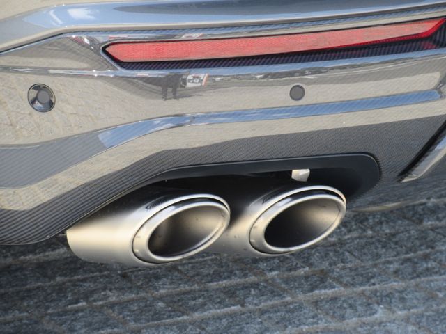 LAMBORGHINI URUS 2024 Image 31