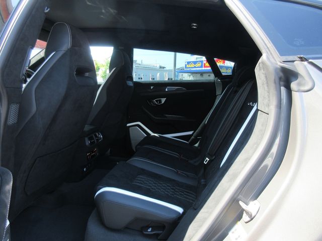 LAMBORGHINI URUS 2024 Image 31