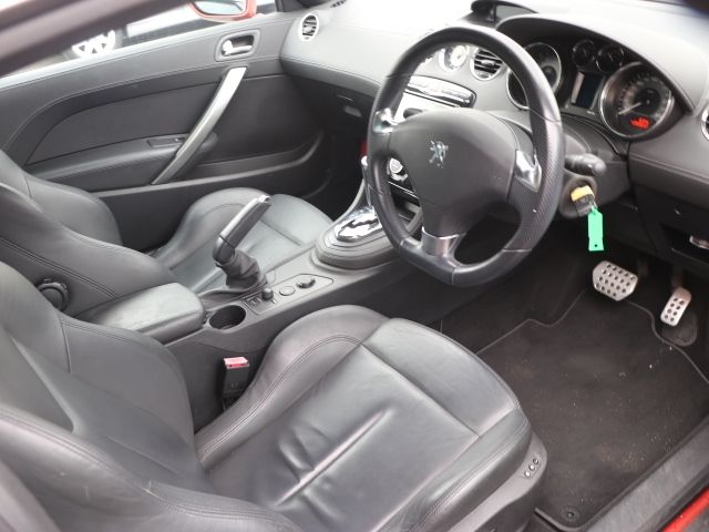 PEUGEOT RCZ 2012 Image 31