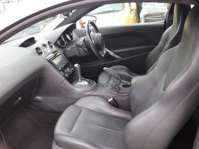 PEUGEOT RCZ 2012 Image 31