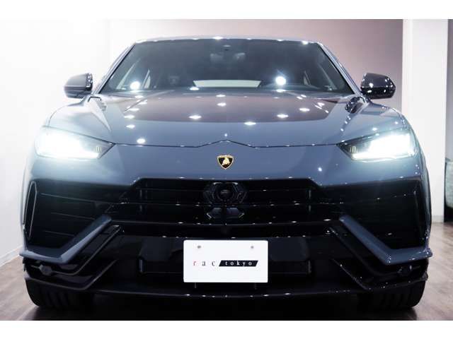 LAMBORGHINI URUS 2024 Image 31