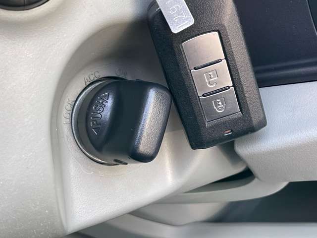 MITSUBISHI I 2013 Image 31