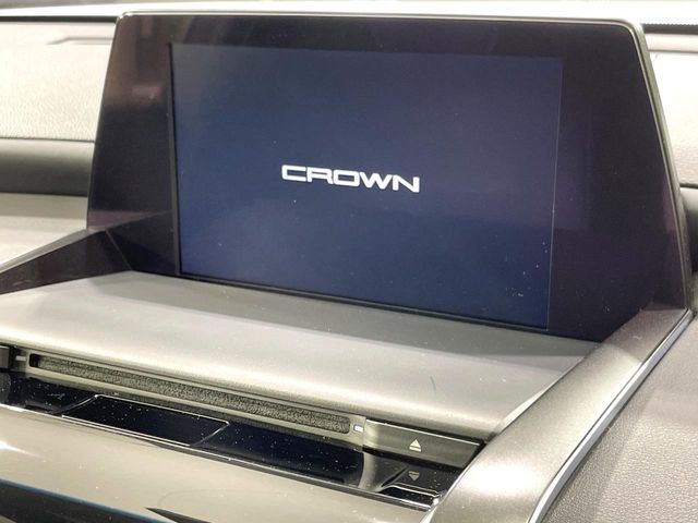 TOYOTA CROWN SEDAN HYBRID 2018 Image 31