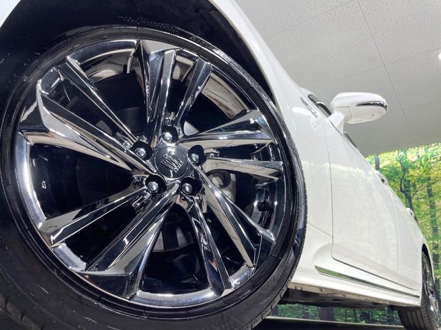 TOYOTA CROWN SEDAN HYBRID 2018 Image 31