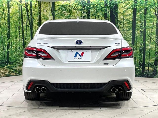 TOYOTA CROWN SEDAN HYBRID 2018 Image 31