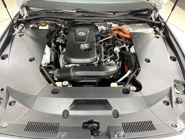 TOYOTA CROWN SEDAN HYBRID 2018 Image 31