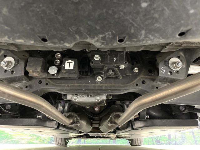 TOYOTA CROWN SEDAN HYBRID 2018 Image 31