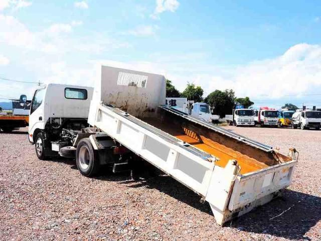 HINO DUTRO 2013 Image 31