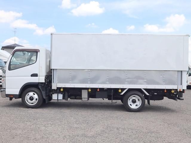 MITSUBISHI CANTER 2017 Image 31