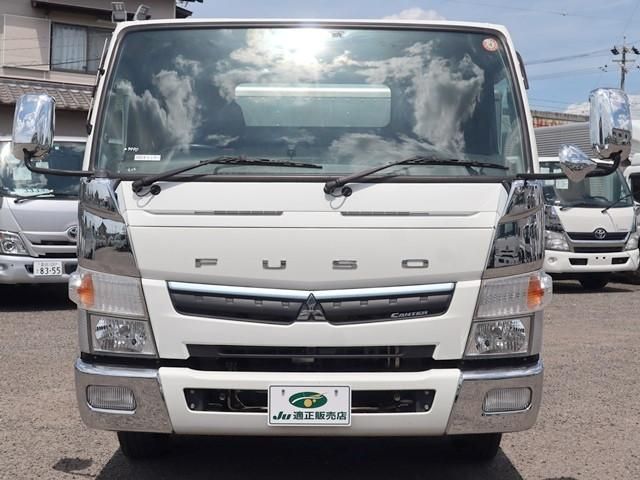 MITSUBISHI CANTER 2017 Image 31