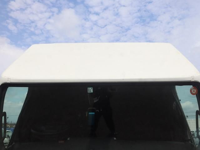 MITSUBISHI CANTER 2017 Image 31