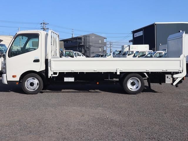 HINO DUTRO 2018 Image 31
