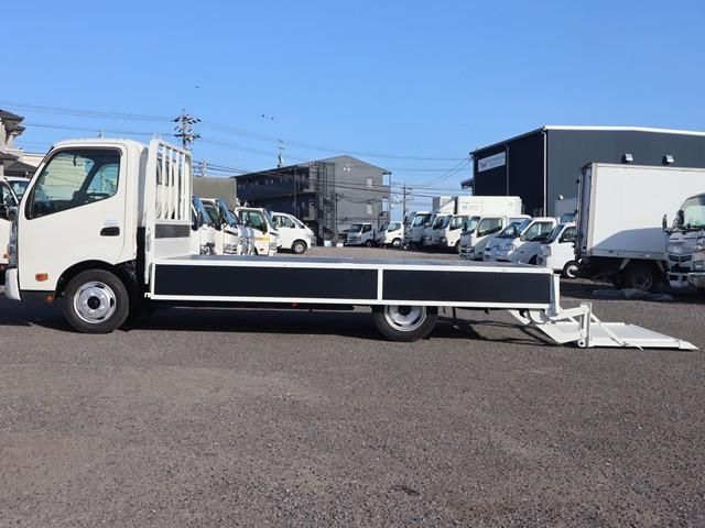 HINO DUTRO 2018 Image 31