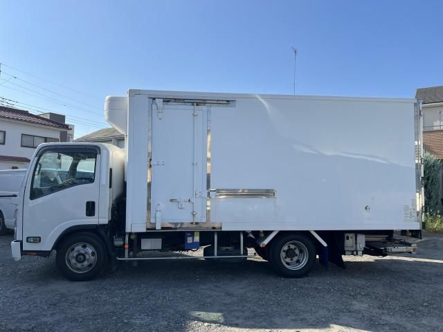 ISUZU ELF 2015 Image 31